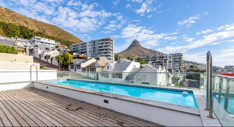 2 Bedroom Property for Sale in Sea Point Western Cape